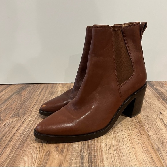 Madewell Newbury Chelsea Boot - Picture 13 of 16